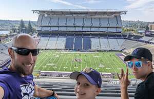 Washington Huskies - NCAA Football vs Boise State Broncos