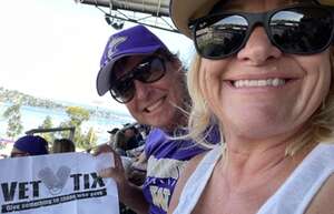 Washington Huskies - NCAA Football vs Boise State Broncos