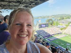 Washington Huskies - NCAA Football vs Boise State Broncos