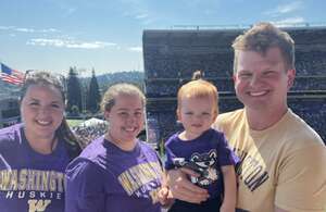 Washington Huskies - NCAA Football vs Boise State Broncos