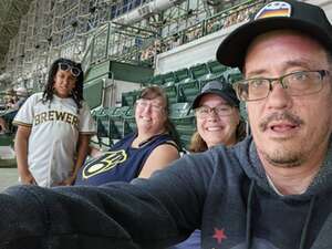 Milwaukee Brewers - MLB vs Philadelphia Phillies