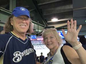 Milwaukee Brewers - MLB vs Philadelphia Phillies
