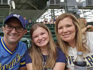 Milwaukee Brewers - MLB vs Philadelphia Phillies