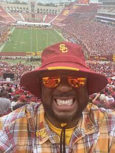 USC Trojans - NCAA Football vs Nevada Wolf Pack