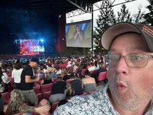 Dierks Bentley: Gravel & Gold Tour