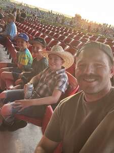 Dierks Bentley: Gravel & Gold Tour