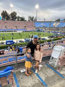 UCLA Bruins - NCAA Football vs Coastal Carolina Chanticleers