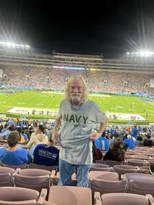 UCLA Bruins - NCAA Football vs Coastal Carolina Chanticleers