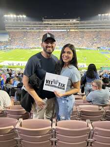 UCLA Bruins - NCAA Football vs Coastal Carolina Chanticleers