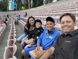 UCLA Bruins - NCAA Football vs Coastal Carolina Chanticleers