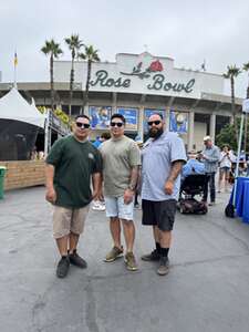 UCLA Bruins - NCAA Football vs North Carolina Central Eagles