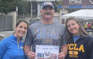 UCLA Bruins - NCAA Football vs North Carolina Central Eagles