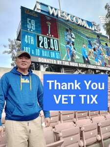 UCLA Bruins - NCAA Football vs North Carolina Central Eagles