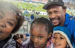 UCLA Bruins - NCAA Football vs Arizona State Sun Devils