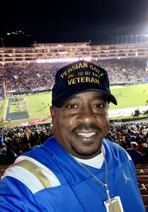 UCLA Bruins - NCAA Football vs Arizona State Sun Devils