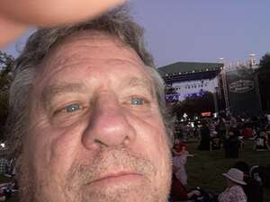 Aaron Lewis Acoustic