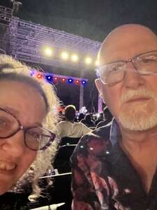 Aaron Lewis Acoustic