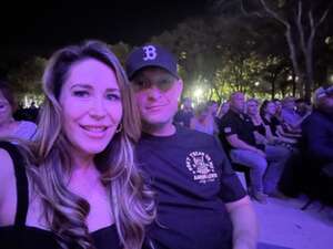 Aaron Lewis Acoustic