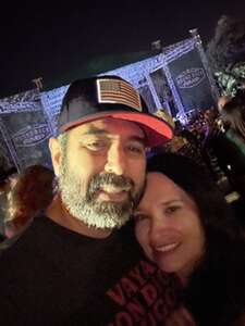 Aaron Lewis Acoustic