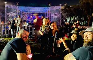 Aaron Lewis Acoustic