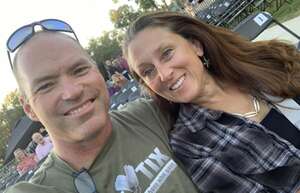 Aaron Lewis Acoustic