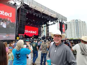 Coastal Country Jam - Pit