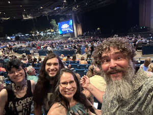 Pentatonix - the World Tour With Special Guest Lauren Alaina