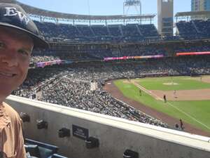 San Diego Padres - MLB vs Philadelphia Phillies