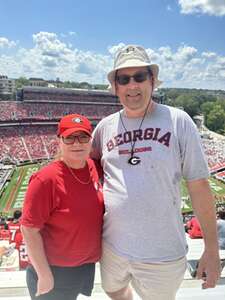 Georgia Bulldogs - NCAA Football vs Ball State Cardinals