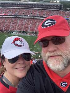 Georgia Bulldogs - NCAA Football vs Ball State Cardinals