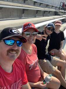 Georgia Bulldogs - NCAA Football vs Ball State Cardinals