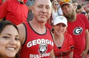 Georgia Bulldogs - NCAA Football vs Ball State Cardinals