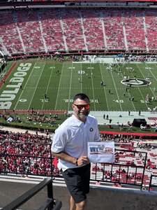 Georgia Bulldogs - NCAA Football vs Ball State Cardinals