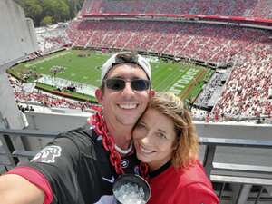 Georgia Bulldogs - NCAA Football vs Ball State Cardinals