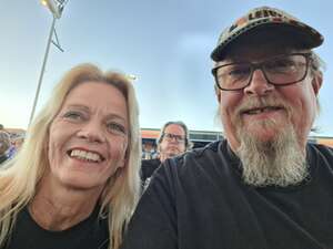 Shinedown and Papa Roach