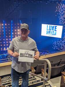 Luke Bryan: Vegas