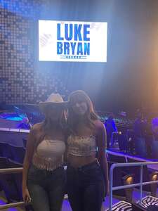 Luke Bryan: Vegas