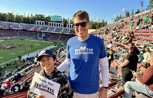 Stanford Cardinal - NCAA Football vs Notre Dame Fighting Irish