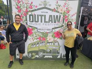 Outlaw Music Festival Feat. Willie Nelson & Family