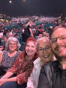 Jonas Brothers: Five Albums. One Night.