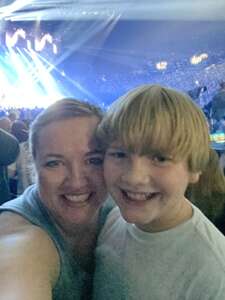 Jonas Brothers: Five Albums. One Night.