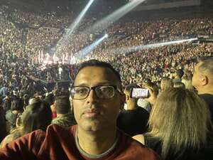 Jonas Brothers: Five Albums. One Night.