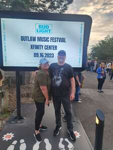 Outlaw Music Festival - Feat. Willie Nelson, Bob Weir and Wolf Bros
