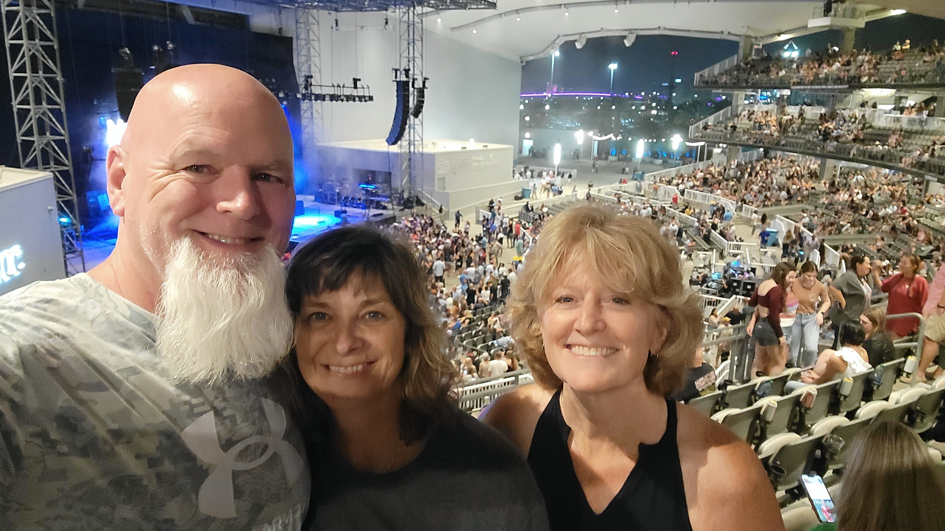 Dustin Lynch & Carly Pearce: 2023 Furyk Foundation Concert