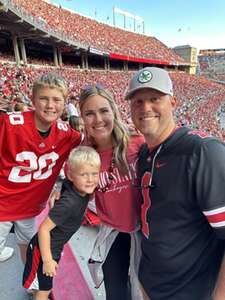Ohio State Buckeyes - NCAA Football vs Western Kentucky Hilltoppers
