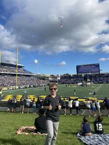 Navy Midshipmen - NCAA Football vs South Florida Bulls