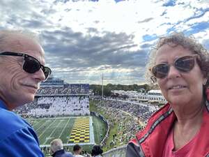 Navy Midshipmen - NCAA Football vs South Florida Bulls