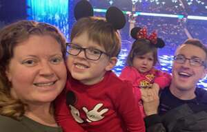 Disney on Ice Presents Magic in the Stars