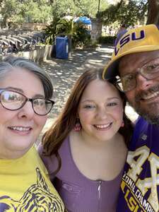 Louisiana State University Tigers - NCAA Football vs Auburn Tigers