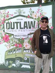 Outlaw Music Festival - Feat. Willie Nelson, Avett Brothers & More